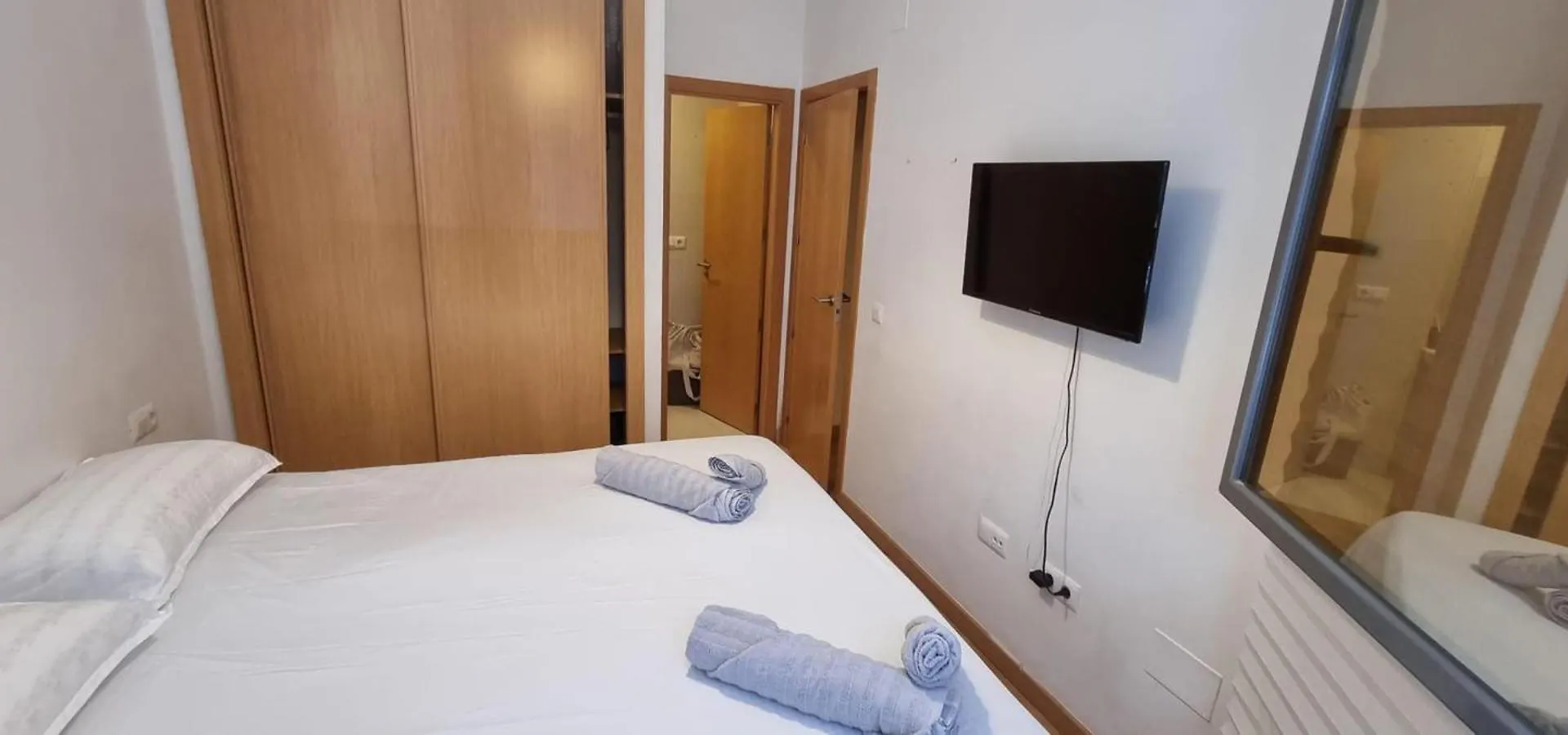 Malaga Centro Suites Apartment Plaza Merced 0*,  Spain