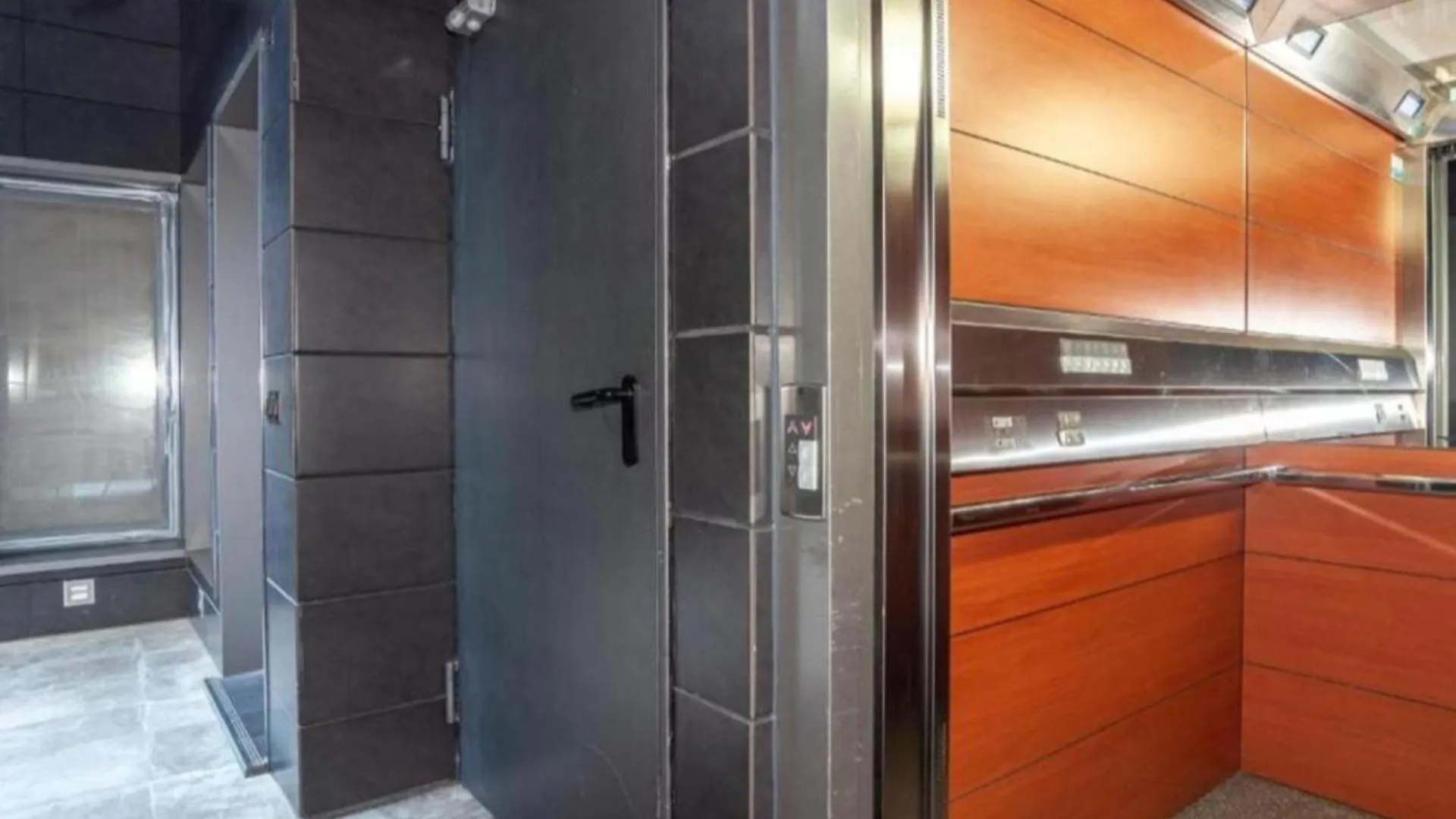 Malaga Centro Suites Apartment Plaza Merced