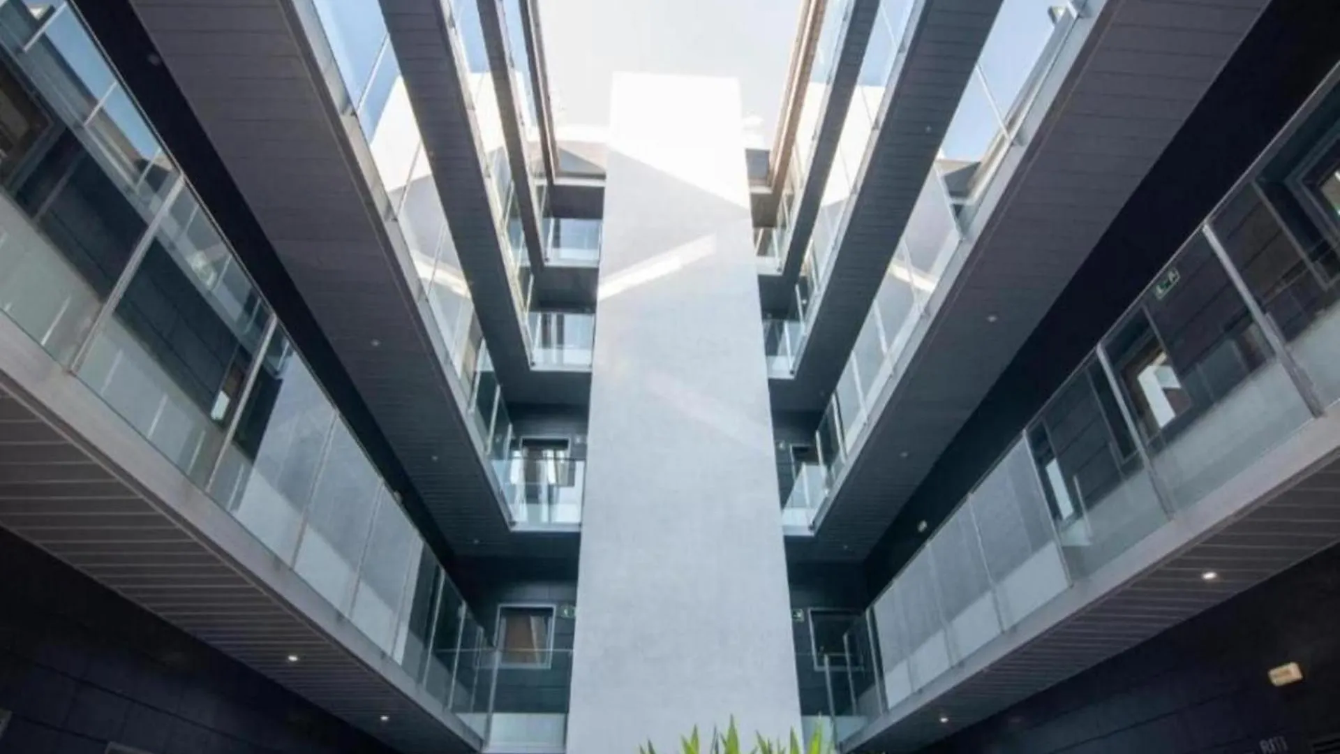 Malaga Centro Suites Apartment Plaza Merced